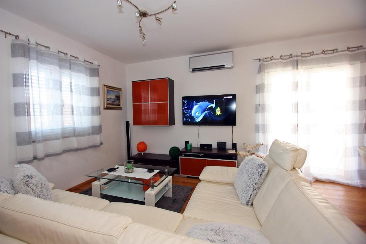 Apartment Petra Supetar Zewnętrze zdjęcie