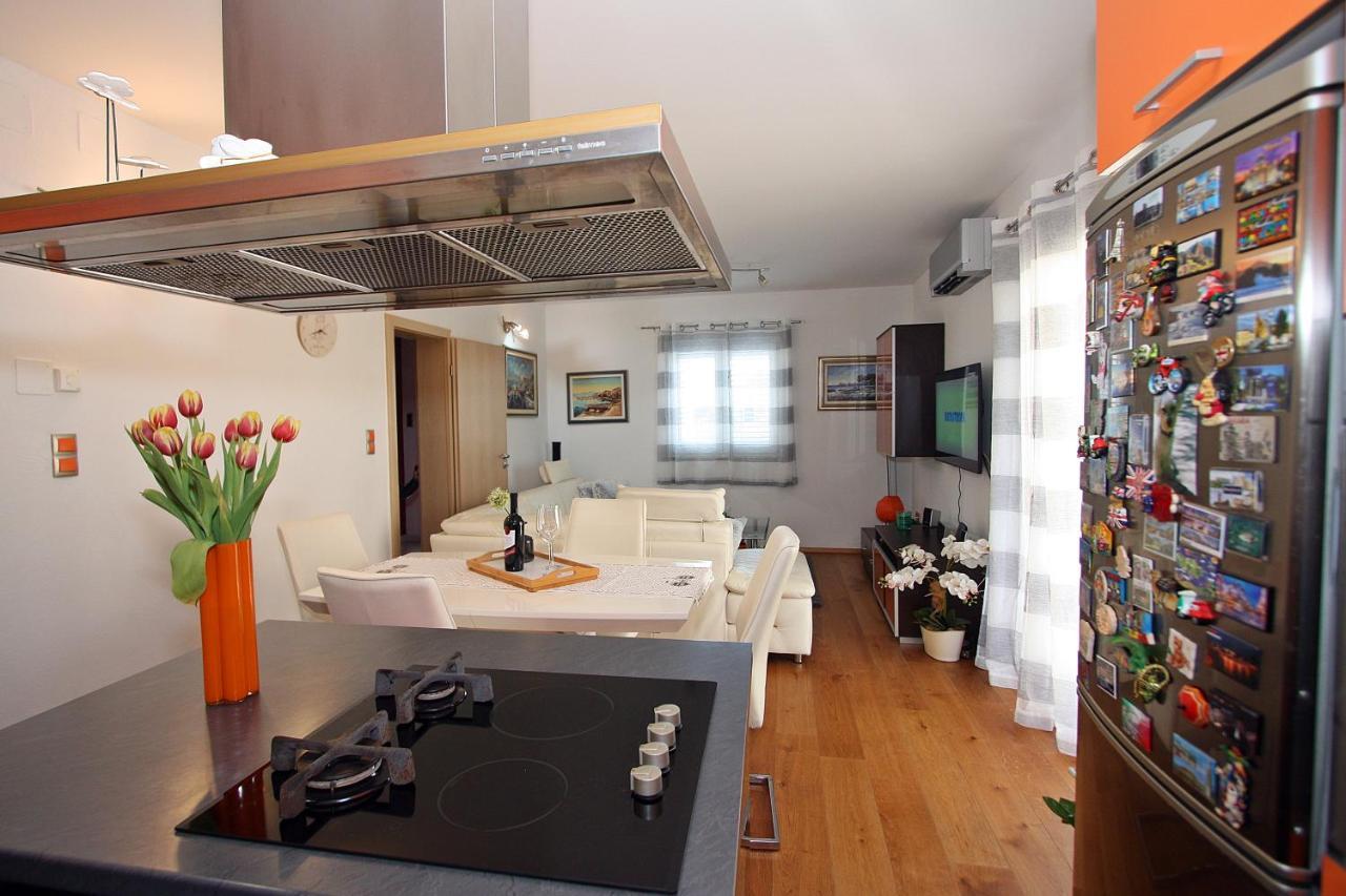 Apartment Petra Supetar Zewnętrze zdjęcie