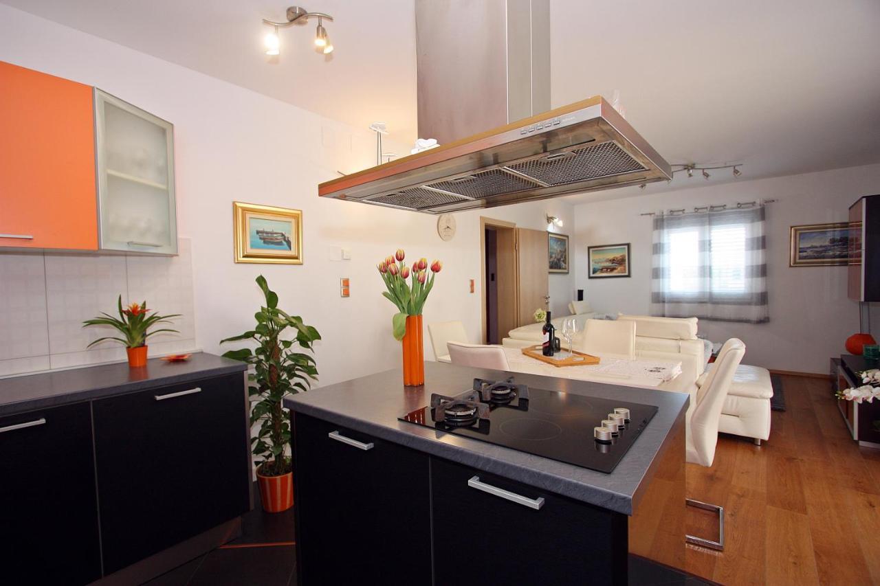 Apartment Petra Supetar Zewnętrze zdjęcie
